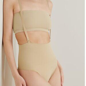SKIMS Core Control High Waist Thong Bodysuit Adjustable Straps Size Medium Beige